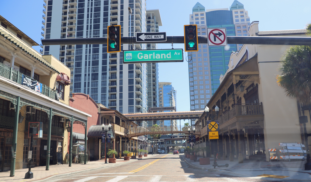 Garland Ave street sign at a busy intersection.