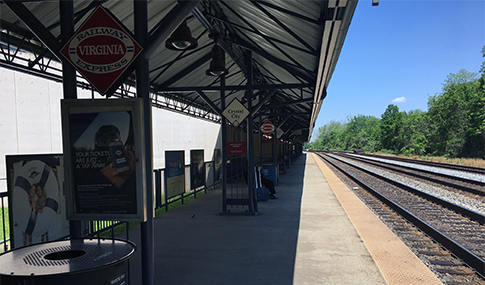 Crystal City Station Platform